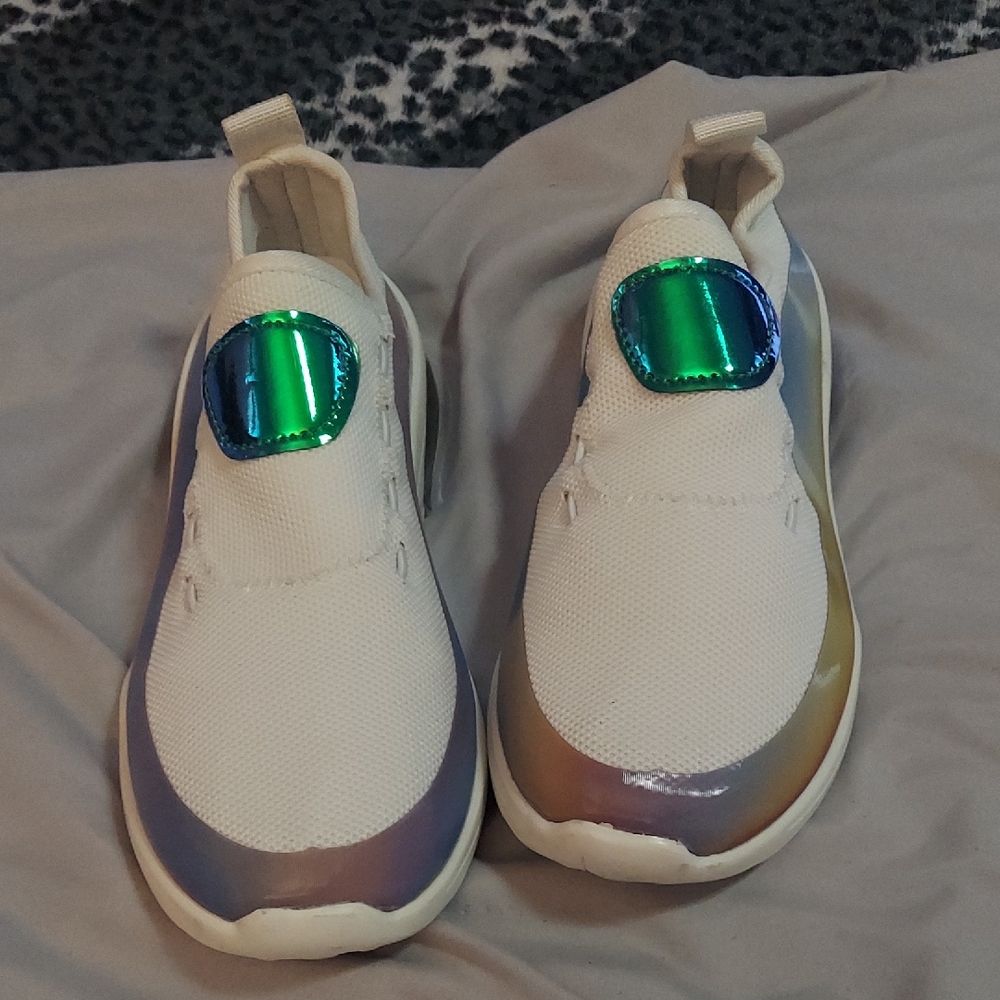 4/$12 Womens  Cream and Iridescent Slip-On Sneakers